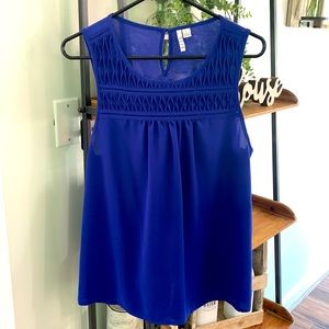 Elle size 7 Causal tank top